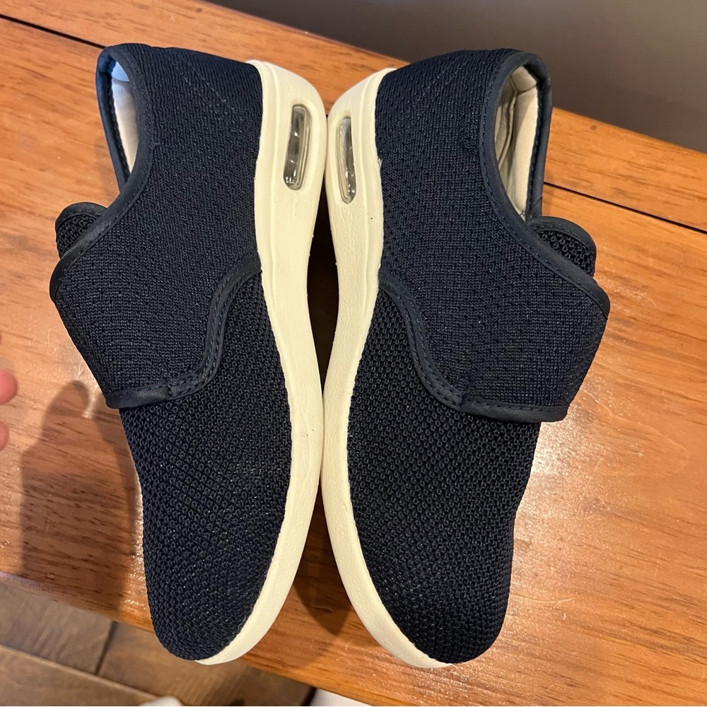 Youyun Slip-On‎ Shoes